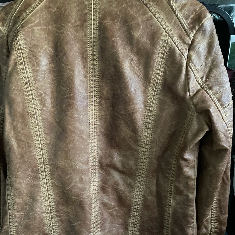Jacket - Picture 4 of 7
